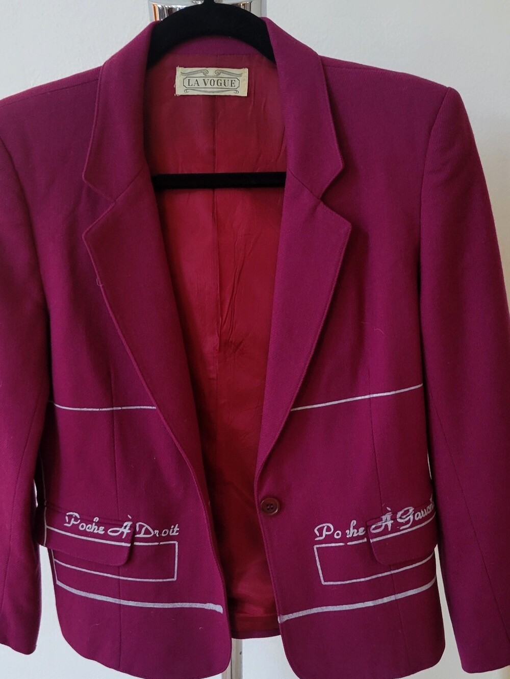 La Vogue 6 French Lesson Jacket 100% Fuschia w White words for pockets, sleeves+